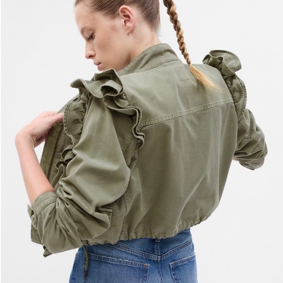 GAPxLoveShackFancy Collab- Cropped Utility Jacket - Picture 2 of 6